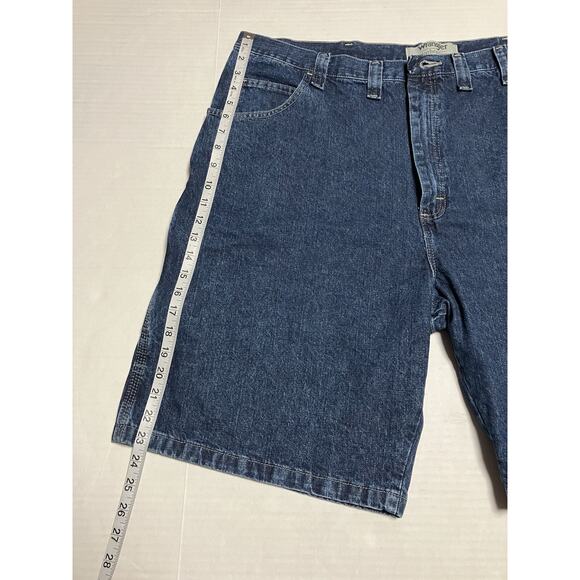 Mens Wrangler Jean Shorts Cargo Pockets Blue Denim 44 Measures 42.5” EUC - Picture 9 of 11